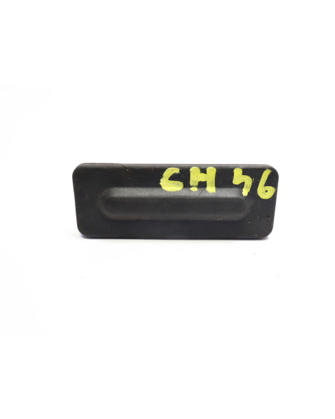 Chaternet CH40/CH46, öppningsknapp bagagelucka