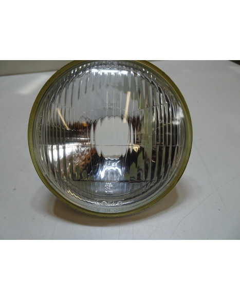 Yamaha FS1, lampinsats