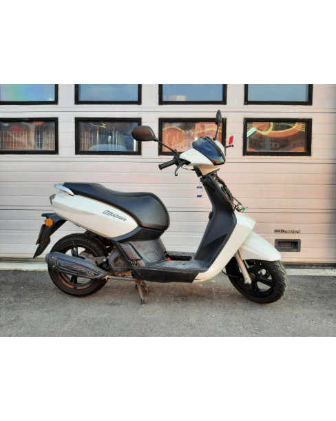 Peugeot Kisbee
