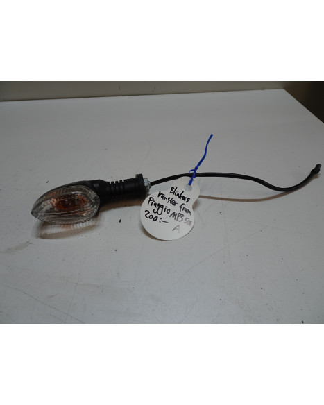 Piaggio MP3 500, blinkers vänster fram