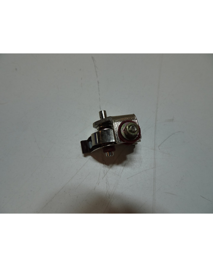 Stefabrytare med axel