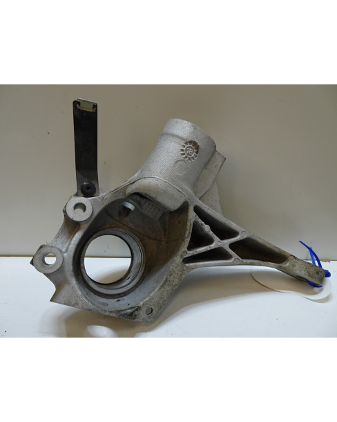 Aixam S8/S9, spindelhus höger 2