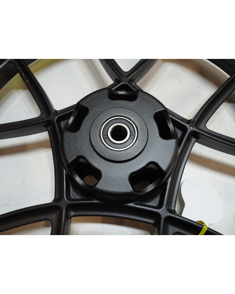 Sherco 50 SM, framfälg