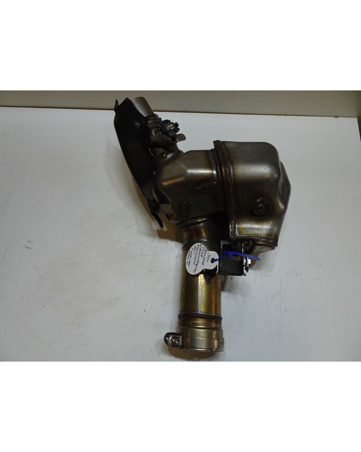 Kawasaki ZX10R, mittenljuddämpare/katalysator