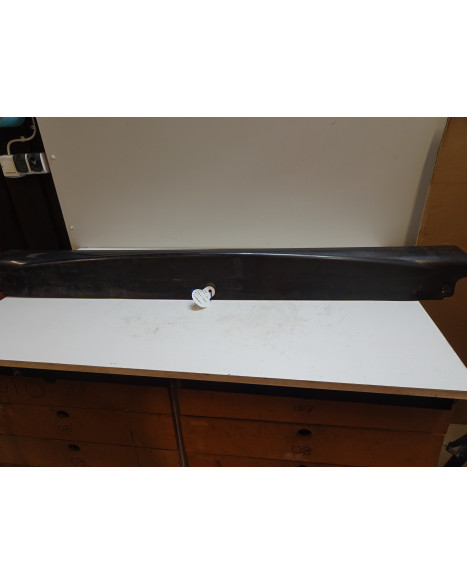 Aixam S9 GTI, sidokjol höger