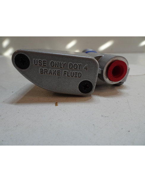 Sherco 50 SM, bromscylinder bak 2