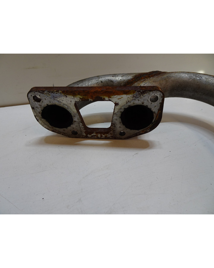 Aixam S9, främre avgasrör