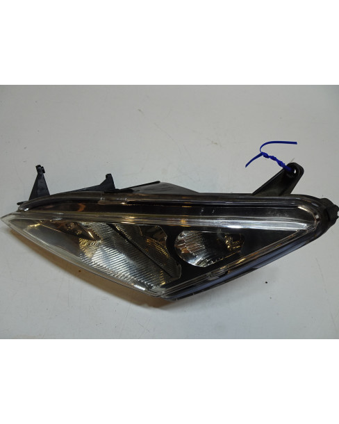 Peugeot Speedfight 3, framlykta vänster