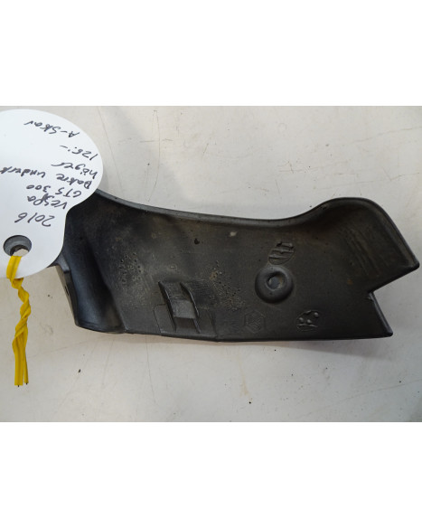 Vespa GTS 300, bakre underkåpa höger