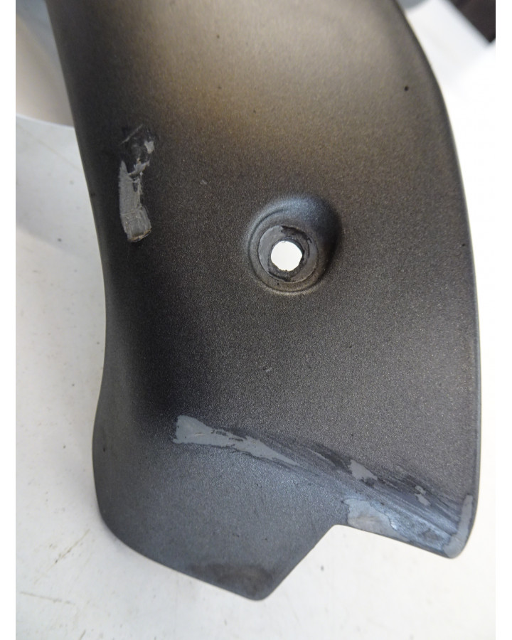 Vespa GTS 300, bakre underkåpa höger