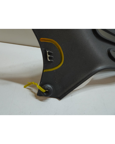 Vespa GTS 300, sidokåpa höger