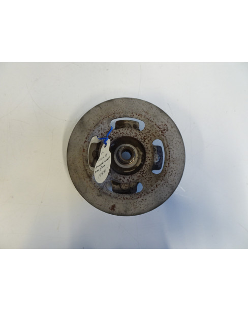 Aixam S8, hjulnav med bromsskiva fram 2