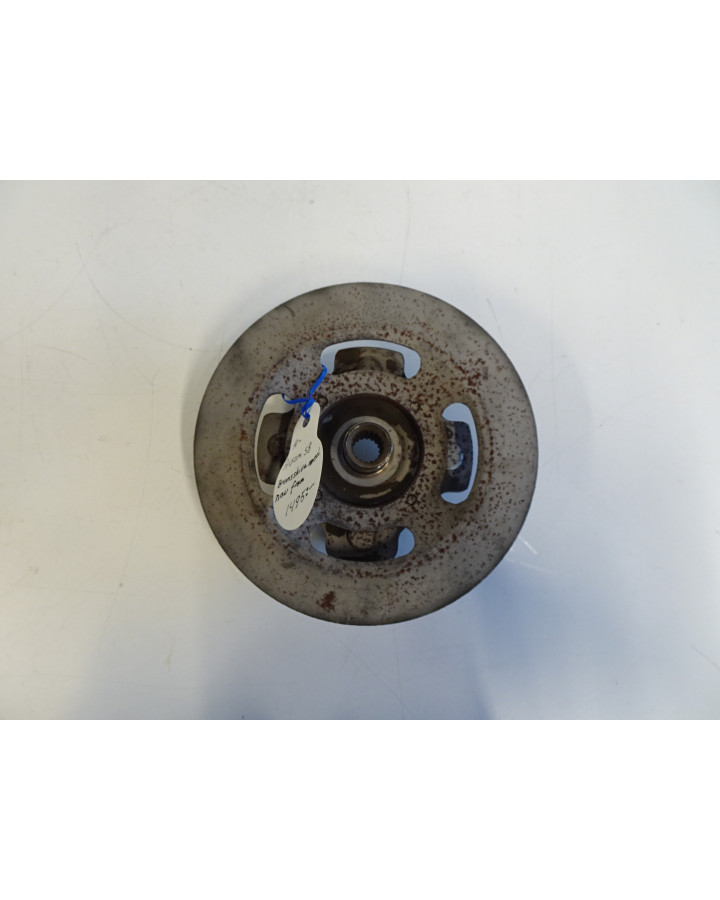 Aixam S8, hjulnav med bromsskiva fram