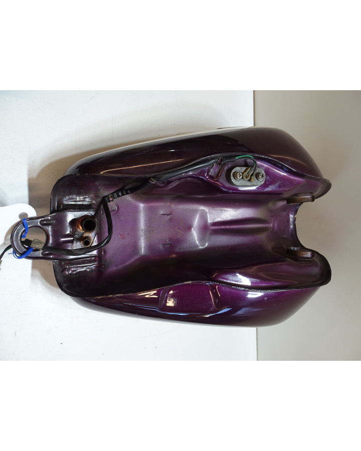 Yamaha XV 1100 Virago, bränsletank