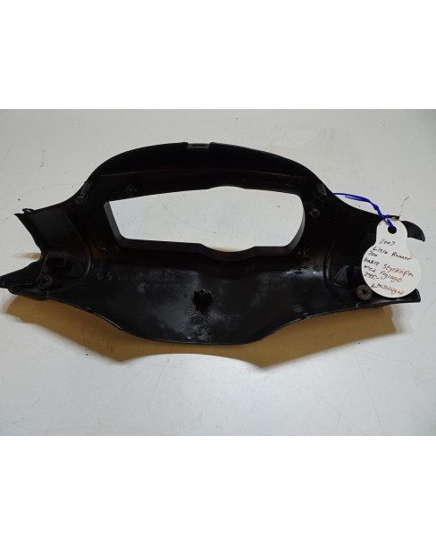 Gilera Runner 200, bakre styrkåpa med reglage 2