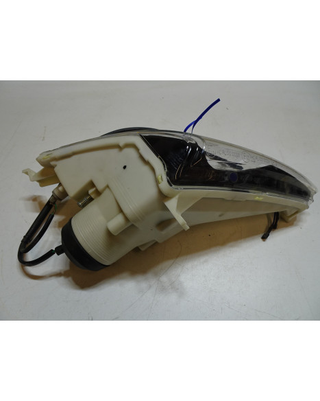 Peugeot Jetforce, framlykta höger