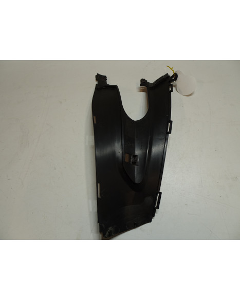 Gilera Runner 200, bakre sidokåpa mitten vänster