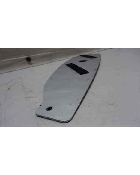 Peugeot Speedfight 4, fotplatta höger