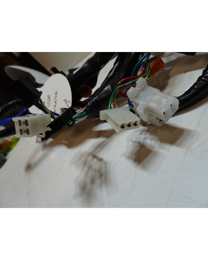 Honda CBR 125R, kabelhärva