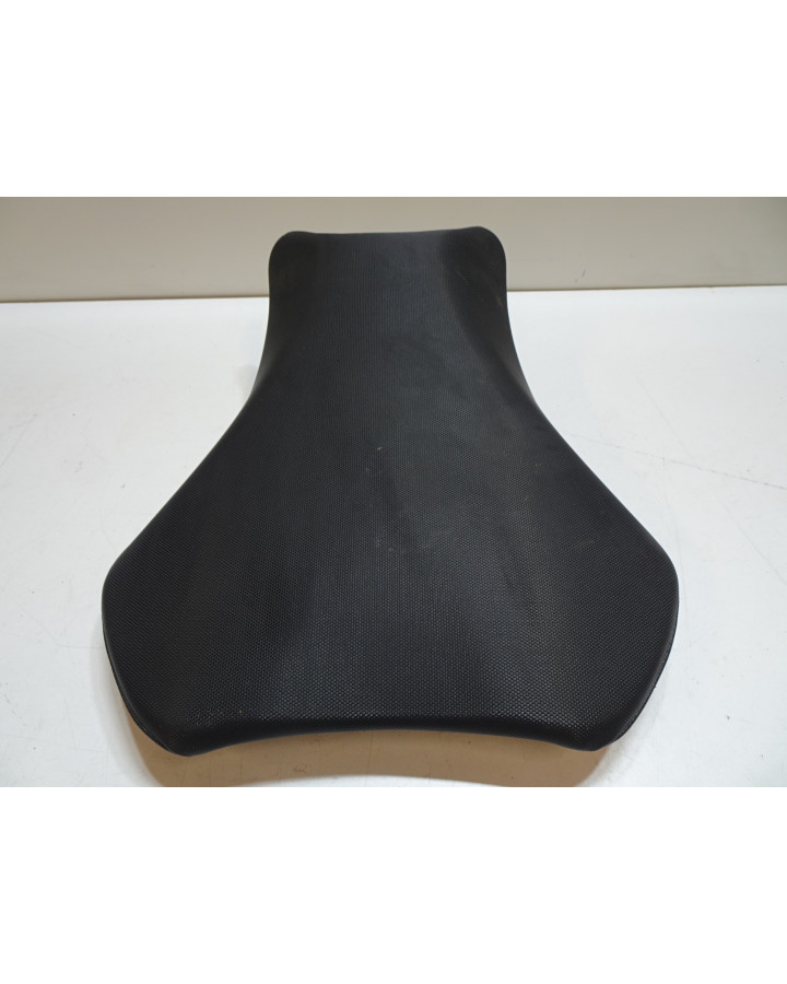 Suzuki GSX-R1000, sadel