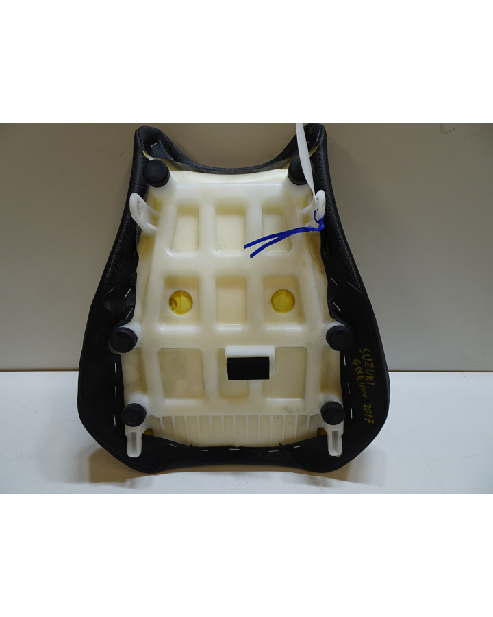 Suzuki GSX-R1000, sadel