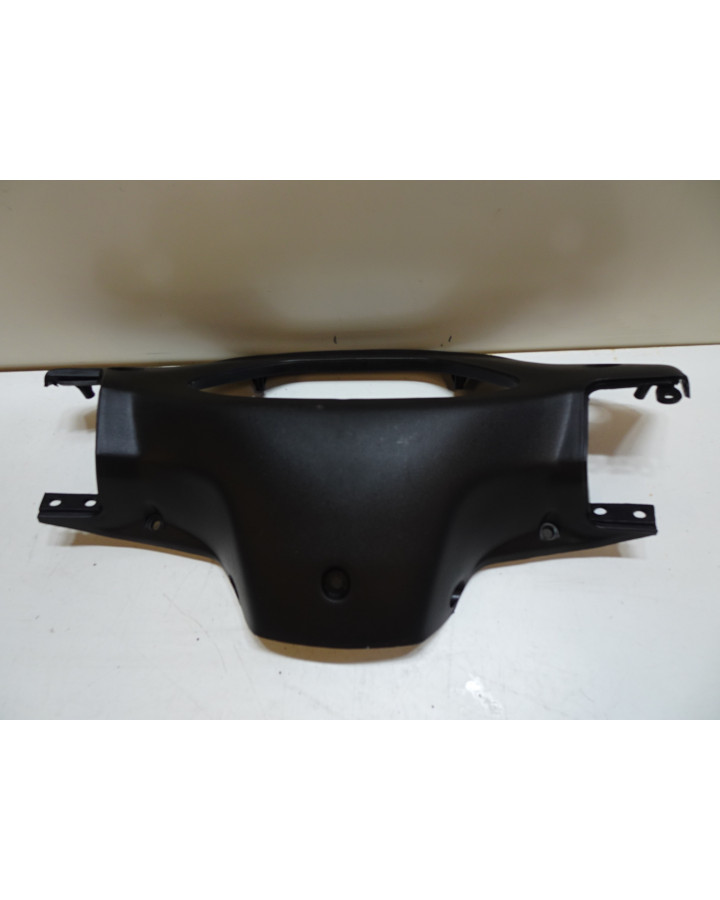 Yamaha Cygnus 125, bakre styrkåpa