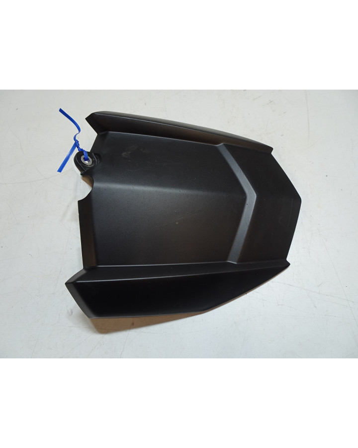 Yamaha MT-09, svingskärm