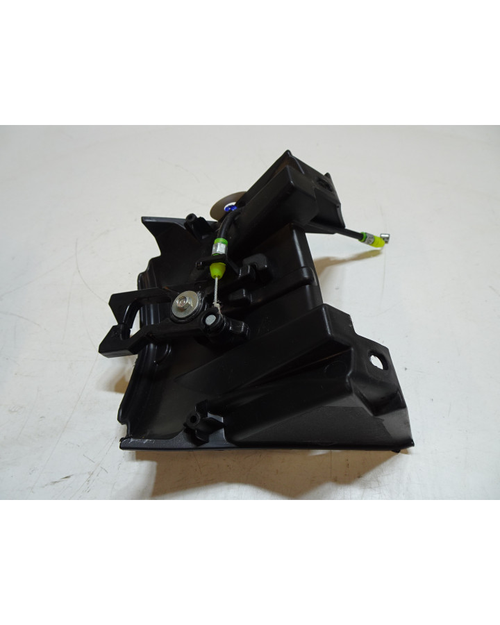 Super Soco TS, tanklåskåpa