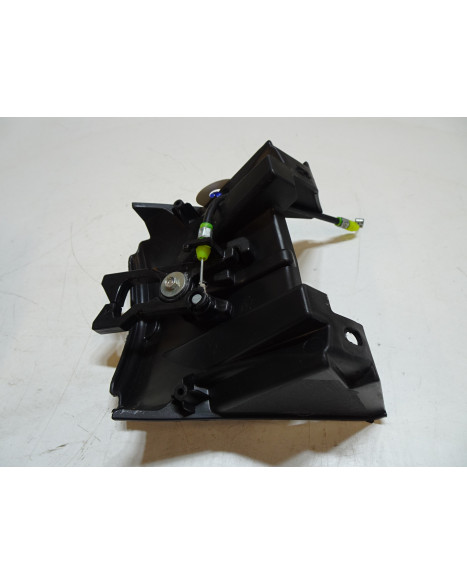 Super Soco TS, tanklåskåpa