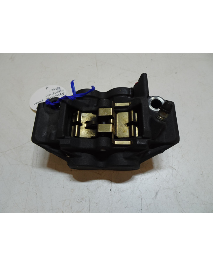 Yamaha MT-09, bromsok vänster fram