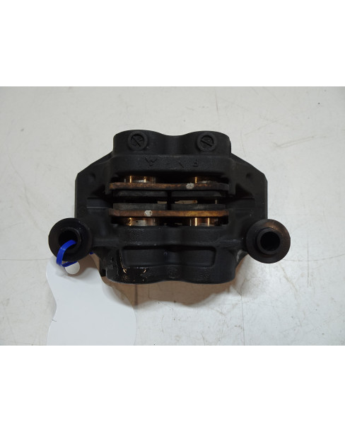 Yamaha MT-09, bromsok höger fram 2