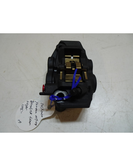 Yamaha MT-09, bromsok höger fram