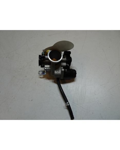 Viarelli Bravo, gasspjäll/insprut