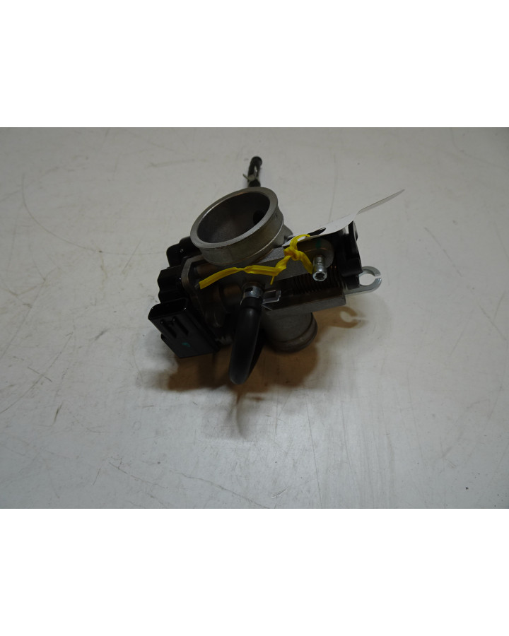 Viarelli Bravo, gasspjäll/insprut