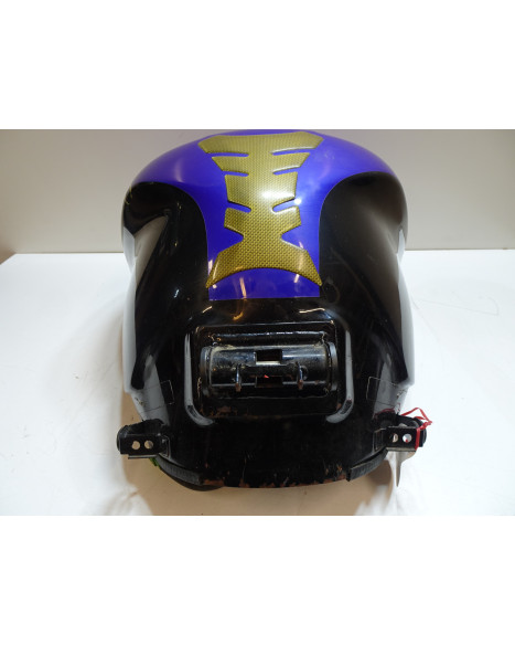 Yamaha YZF1000R Thunderace, bränsletank