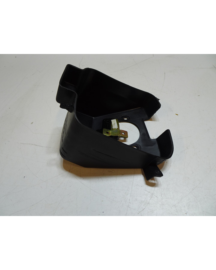 Viarelli Bravo, kåpa inre vid tanklock