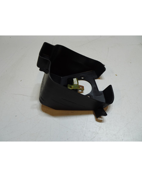 Viarelli Bravo, kåpa inre vid tanklock