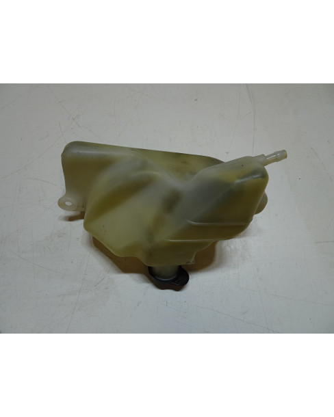 Yamaha YZF1000R Thunderace, expansionskärl 2