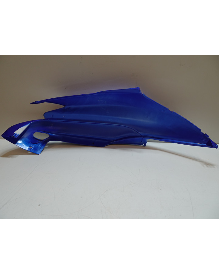 Derbi Atlantis/Piaggio Diesis, bakre sidokåpa...