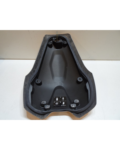 Super Soco TS, batterilucka