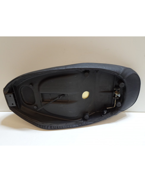 Piaggio Liberty RST, sadel 2