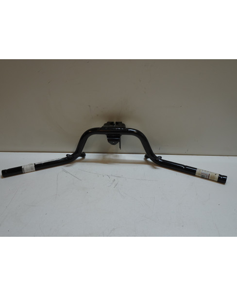 Piaggio Hexagon 125, styre 2