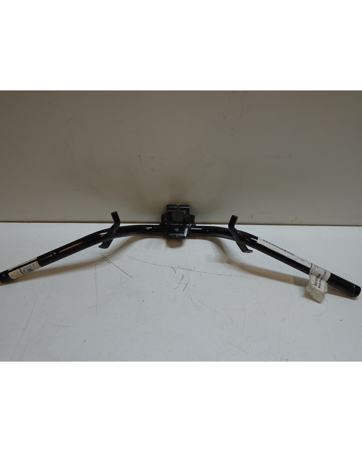 Piaggio Hexagon 125, styre