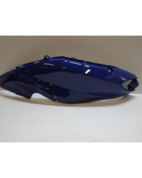 Piaggio Fly, bakre sidokåpa vänster 2