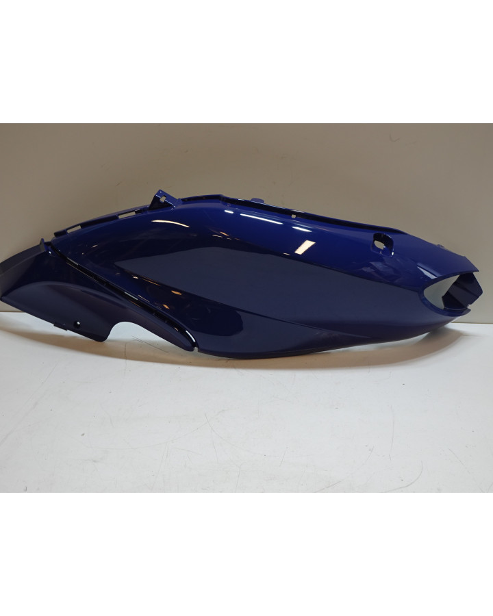 Piaggio Fly, bakre sidokåpa vänster