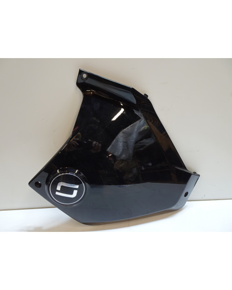 Super Soco TS, sidokåpa höger