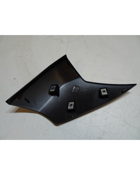 Super Soco TS, övre plastdetalj höger