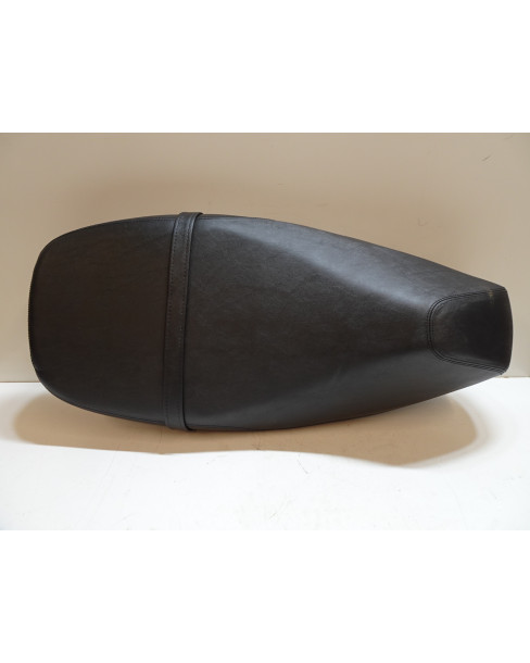 Vespa GT 125/200, sadel 2