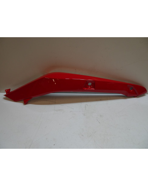 Gilera Nexus 500, bakre sidokåpa höger 2