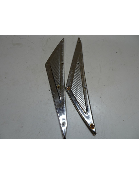 Vässla 1/2, fotplattor 2